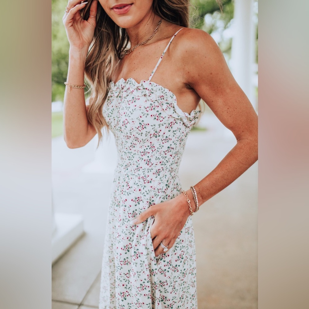 Lauren Kay Sims dress from Amazon.